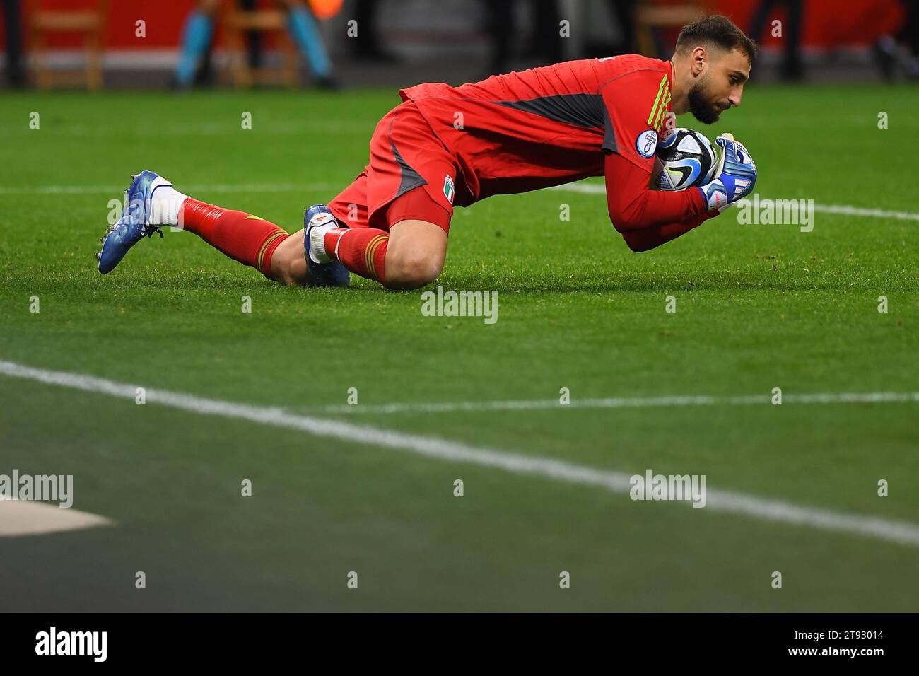 LEVERKUSEN, GERMANIA 20 novembre 2023 Gianluigi Donnarumma, UEFA