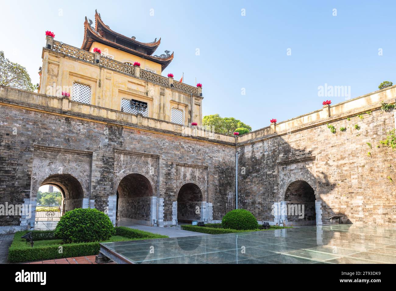 Cittadella Imperiale di Thang Long situata nel centro di Hanoi, Vietnam. Foto Stock
