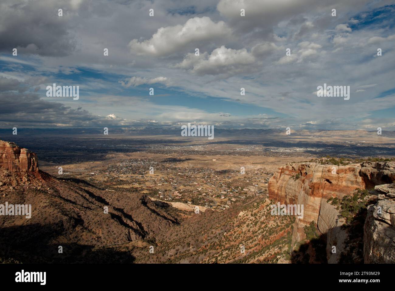 Vista sulla Grand Valley del Colorado dal Colorado National Monument Foto Stock