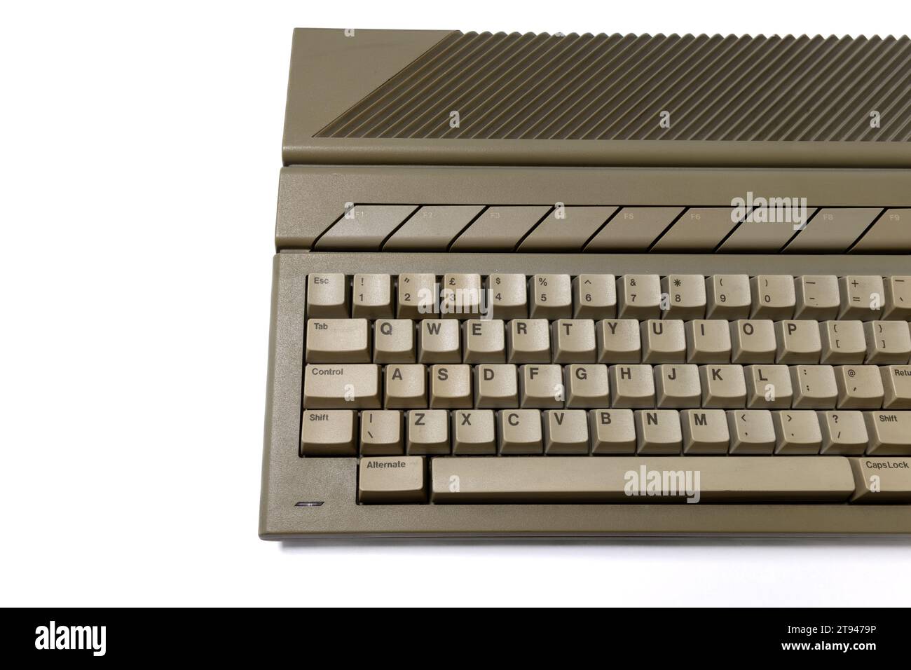 Vecchi PC a 16 bit, computer primitivi degli anni '1980 e '1990 Foto Stock