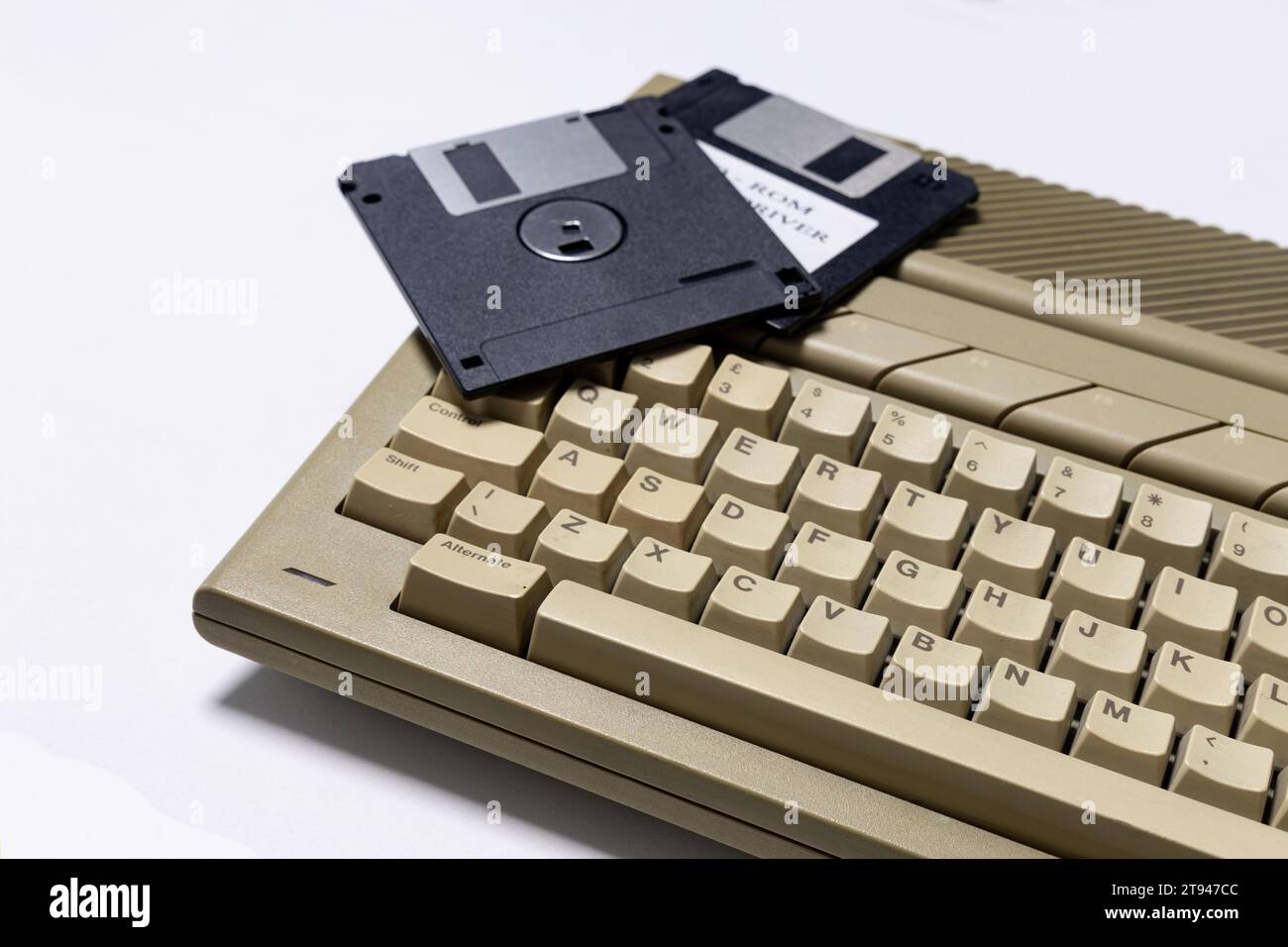 Vecchi PC a 16 bit, computer primitivi degli anni '1980 e '1990 Foto Stock