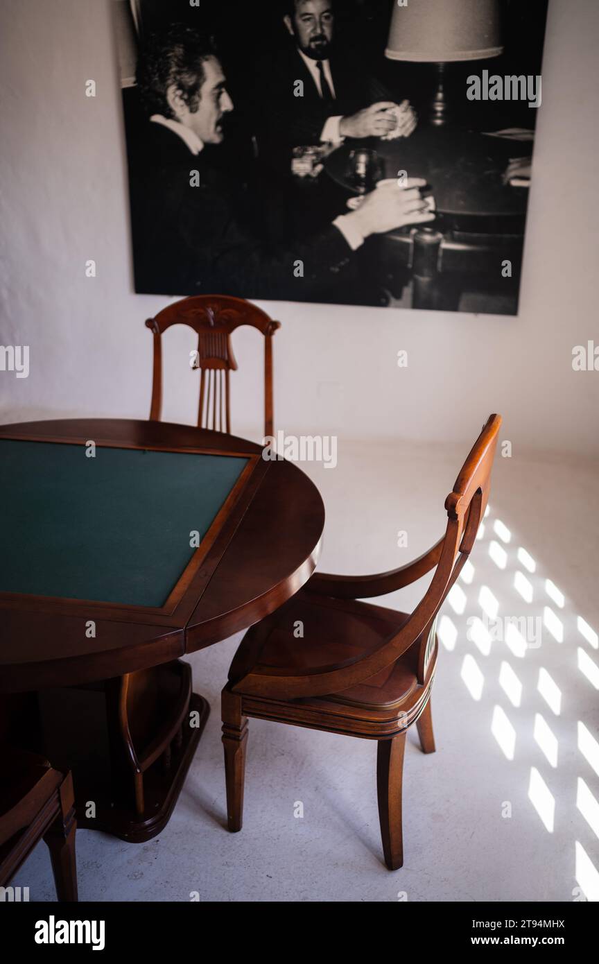 Il Museo Lagomar, conosciuto anche come Omar Sharif's House, un'antica casa unica che incorpora grotte di lava naturale, ora ristorante, bar e galleria d'arte a LAN Foto Stock