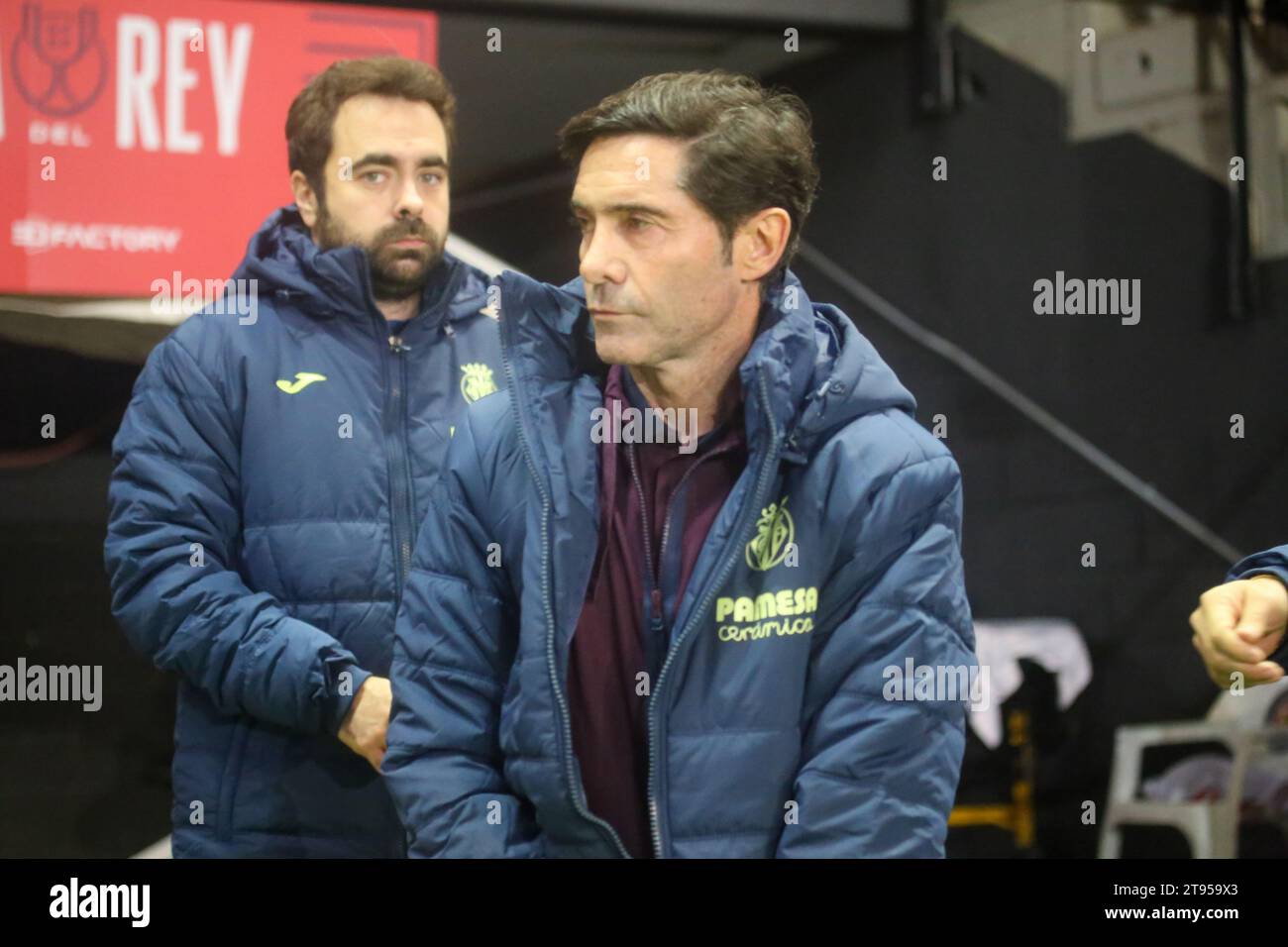 Zamora, Spagna, 22 novembre 2023: L'allenatore del Villarreal CF, Marcelino Garcia Toral durante il secondo round della SM El Rey Cup 2023-24 tra Zamora CF e Villarreal CF, il 22 novembre 2023, allo Stadio Ruta de la Plata, a Zamora, Spagna. Credito: Alberto Brevers / Alamy Live News Foto Stock