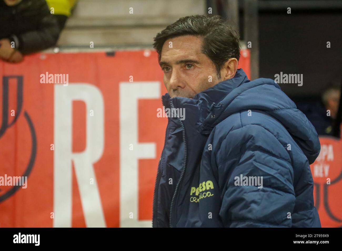 Zamora, Spagna, 22 novembre 2023: L'allenatore del Villarreal CF, Marcelino Garcia Toral durante il secondo round della SM El Rey Cup 2023-24 tra Zamora CF e Villarreal CF, il 22 novembre 2023, allo Stadio Ruta de la Plata, a Zamora, Spagna. Credito: Alberto Brevers / Alamy Live News Foto Stock