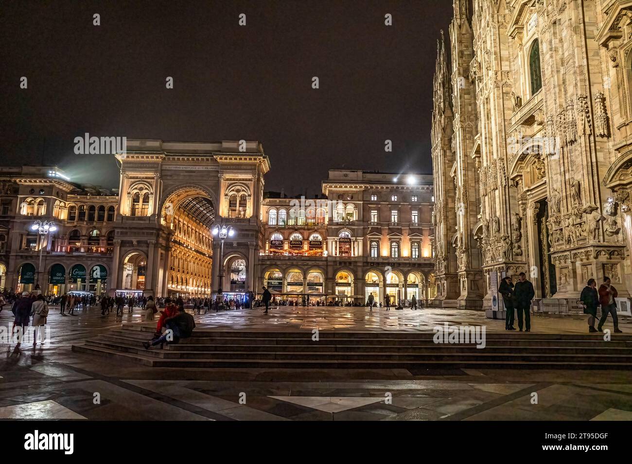 Galleria Vittorio Emanuele II in tutto il suo splendore Foto Stock