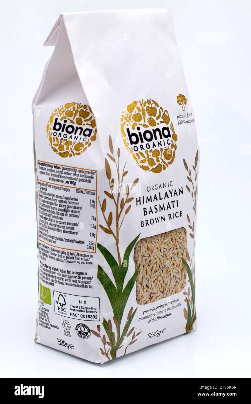 500 Gram Packet di riso Biona Organic Himalayan Basmati Brown Rice Foto Stock