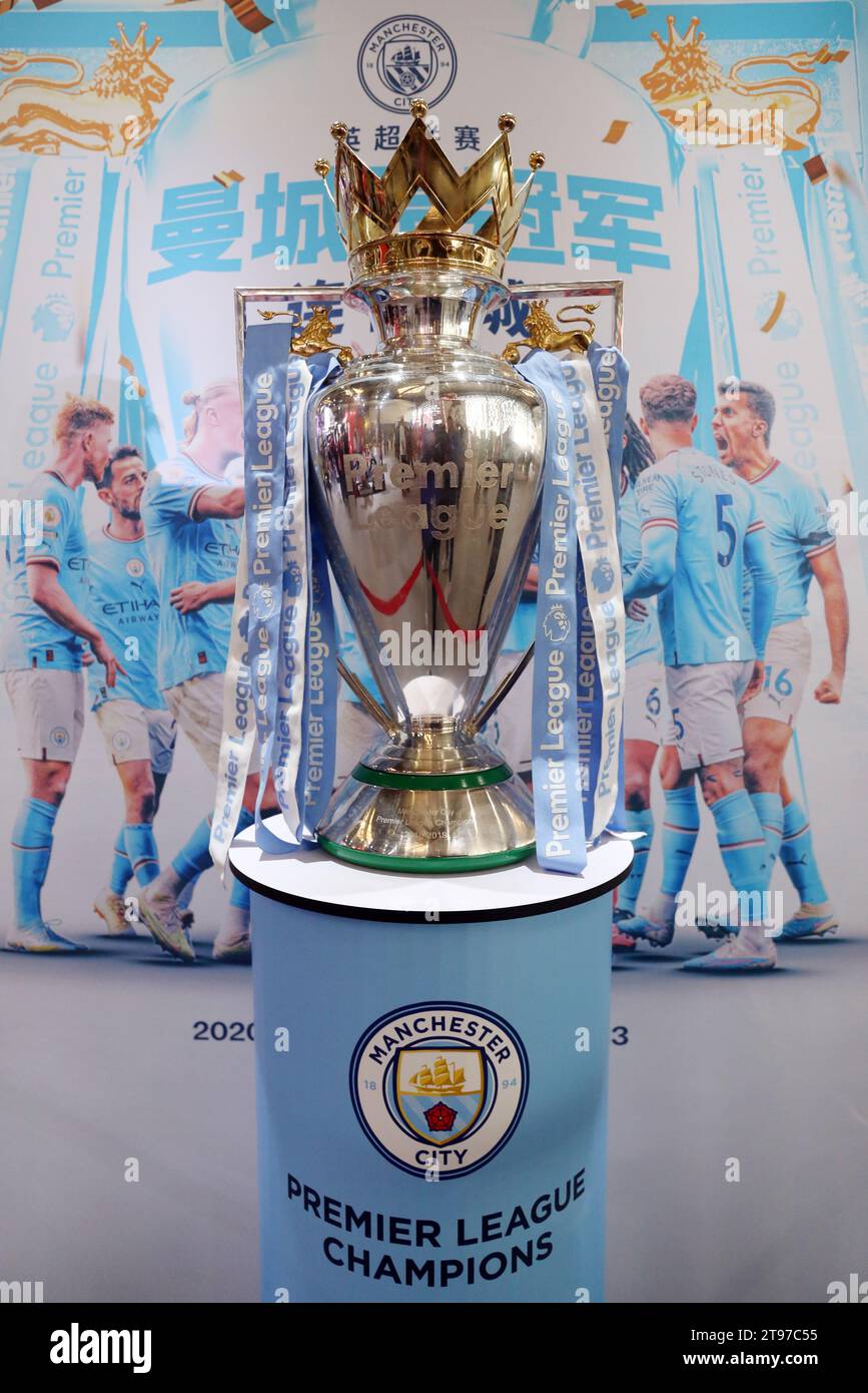 SHANGHAI, CINA - 23 NOVEMBRE 2023 - il Manchester City Football Club partecipa al trofeo del campionato di Premier League mostrato al 7° Shangh Foto Stock