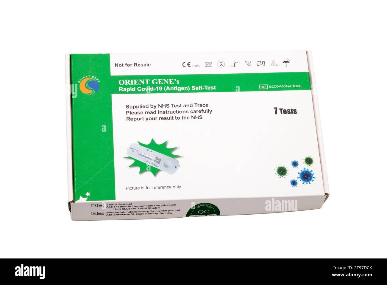 Scatola di kit per test a flusso laterale / LFT / LFD / dispositivo a flusso laterale per test per il coronavirus da virus COVID 19 fornito dal governo britannico. (136) Foto Stock