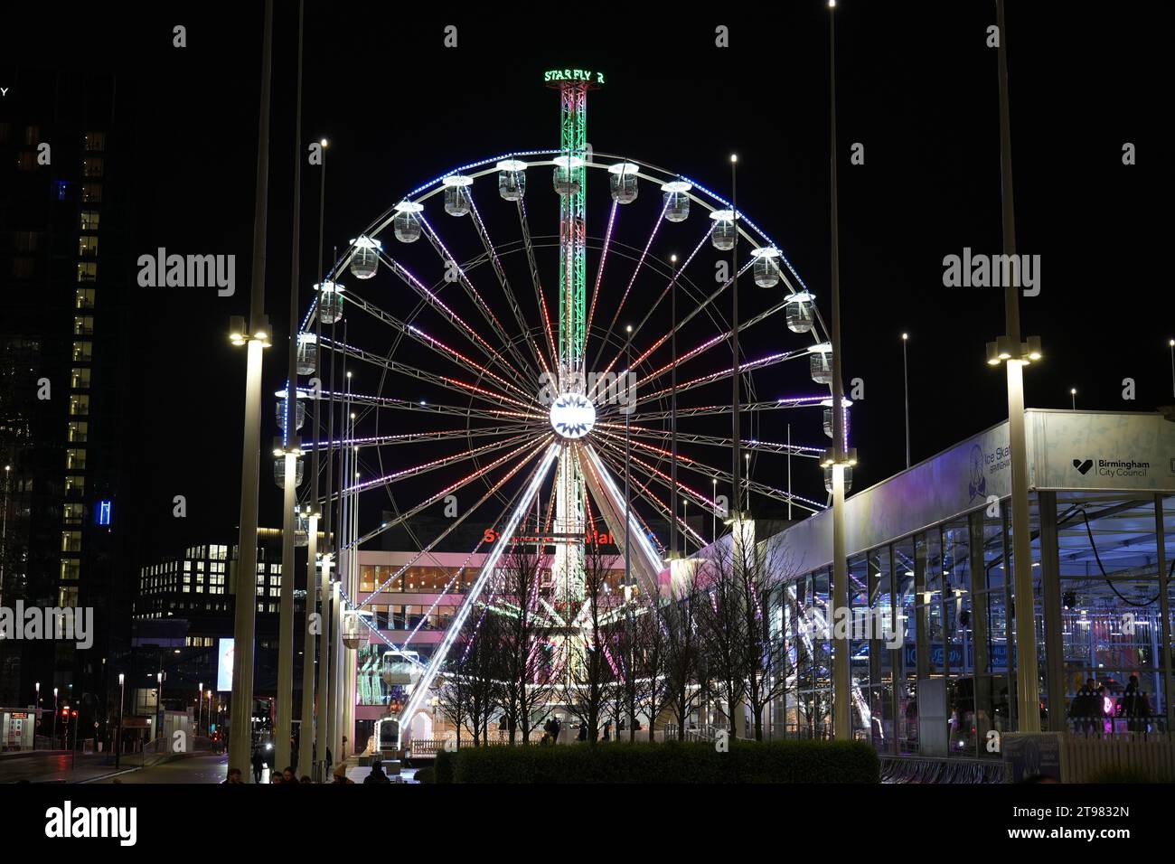 Ruota panoramica in Centenary Square, Birmingham Foto Stock