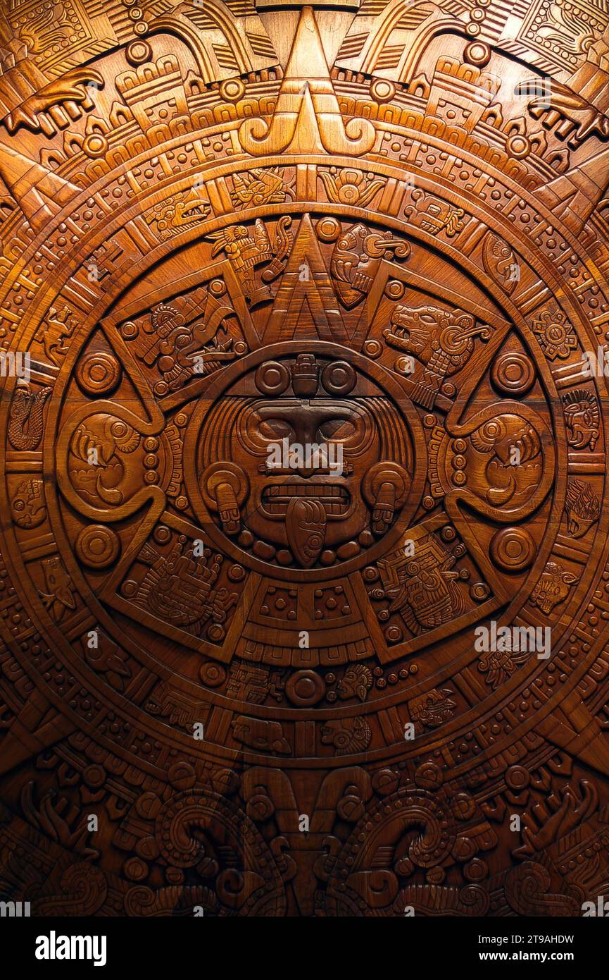 Calendario azteco o pietra solare messicana di qualità professionale da stampare o utilizzare come sfondo Foto Stock