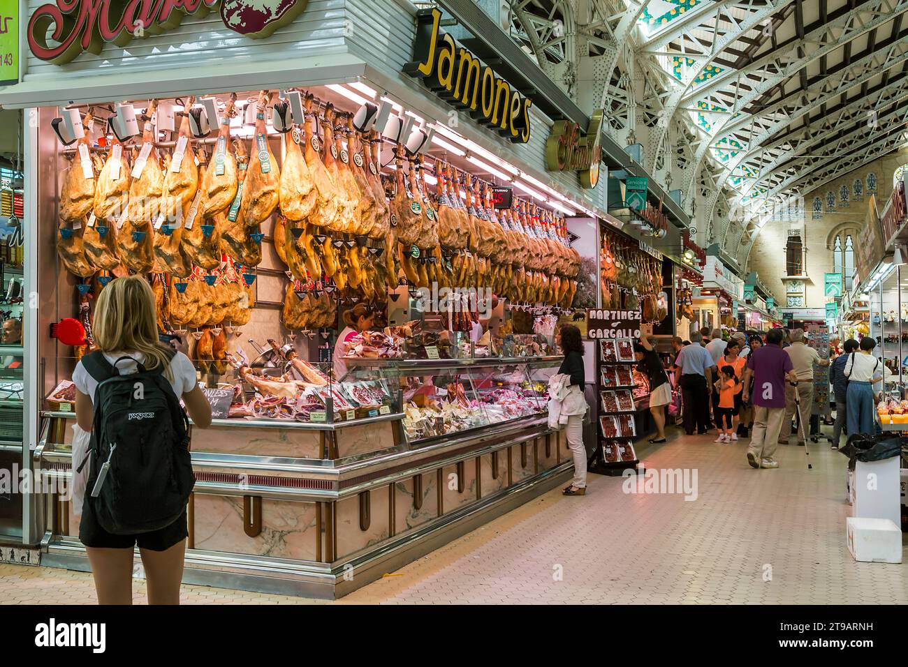 VALENCIA, SPAGNA - 18 MAGGIO 2017: Questi sono i centri commerciali del Central City Market. Foto Stock