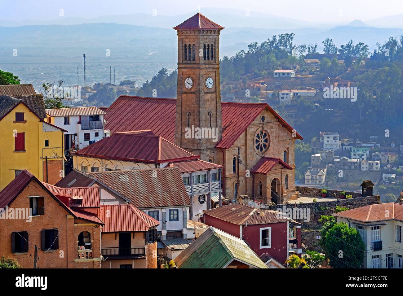Chiesa romanica di Amboninampamarinana, tempio protestante FJKM nell'alta città coloniale di Antananarivo, Analamanga, Madagascar, Africa Foto Stock