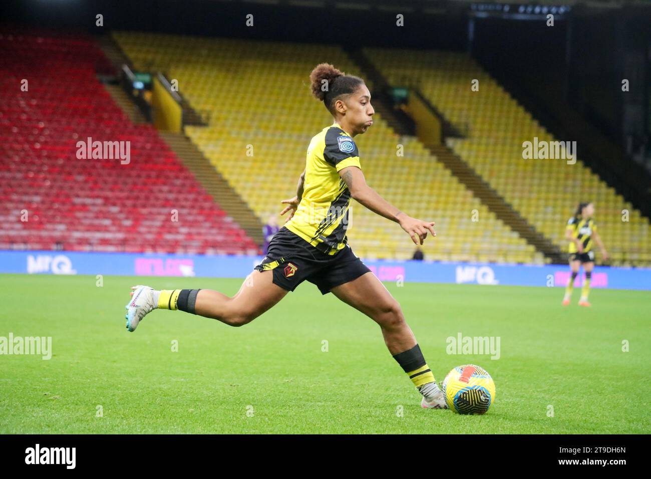 Watford, Regno Unito. 19 novembre 2023. Watford, Inghilterra, 19 novembre 2023 Lucia Leon in azione durante il Barclays fa Womens Championship tra Watford e Sheffield United a Vicarage Road a Watford, Inghilterra (Will Hope/SPP) credito: SPP Sport Press Photo. /Alamy Live News Foto Stock