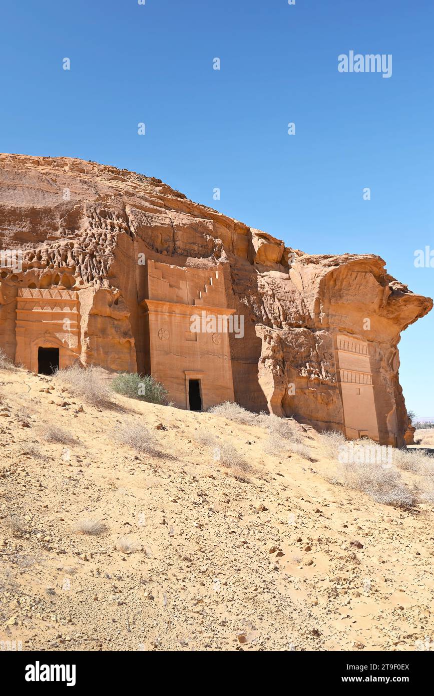 Hegra, Arabia Saudita - Hegra, nota anche come Mada'in Salih, è un sito archeologico situato nella zona di al-'Ula. Foto Stock