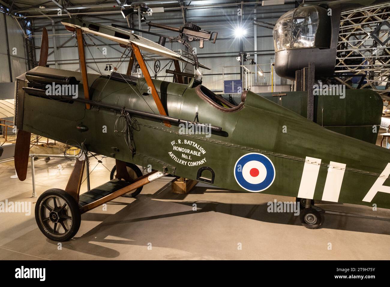 Replica di 1918 aerei della Royal Aircraft Factory SE5a al Brooklands Museum, Weybridge, Surrey, Regno Unito Foto Stock