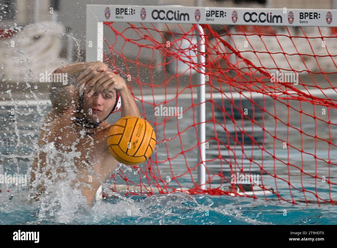 Savona, Italia. 25 novembre 2023. Da Rold Nicolo' (Savona) durante RN Savona vs Iren Genova Quinto, Waterpolo Italian serie A Match a Savona, Italia, novembre 25 2023 crediti: Agenzia fotografica indipendente/Alamy Live News Foto Stock