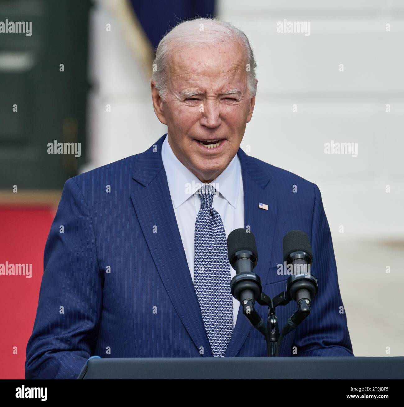 WASHINGTON, D.C., USA - 20 NOVEMBRE 2023: Il presidente Joe Biden fa un discorso per la grazia alla Turchia per il Ringraziamento Nazionale. Foto Stock