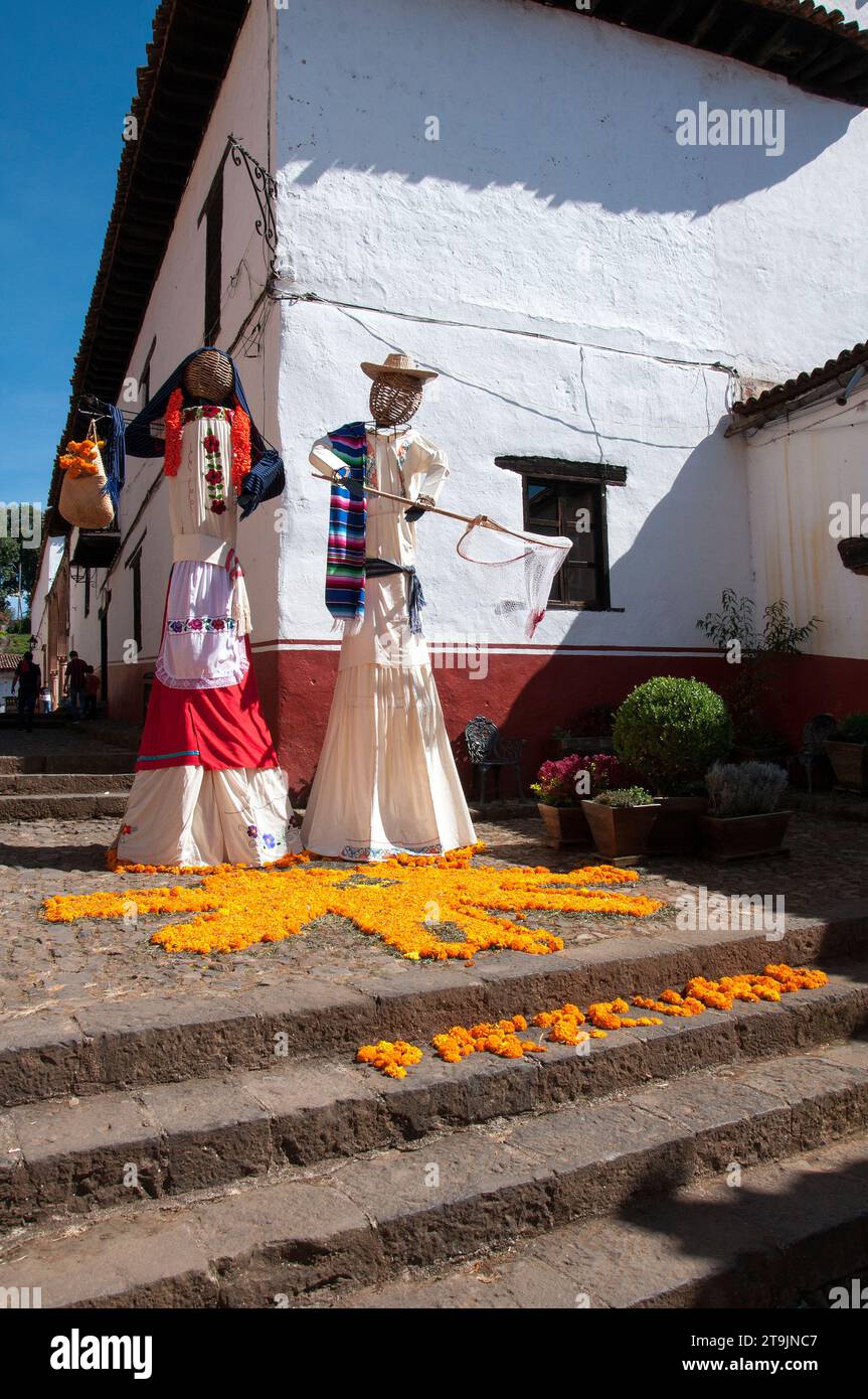 Festa dei fiori e dei burattini a Patzcuaro, Michoacan, Messico Foto Stock