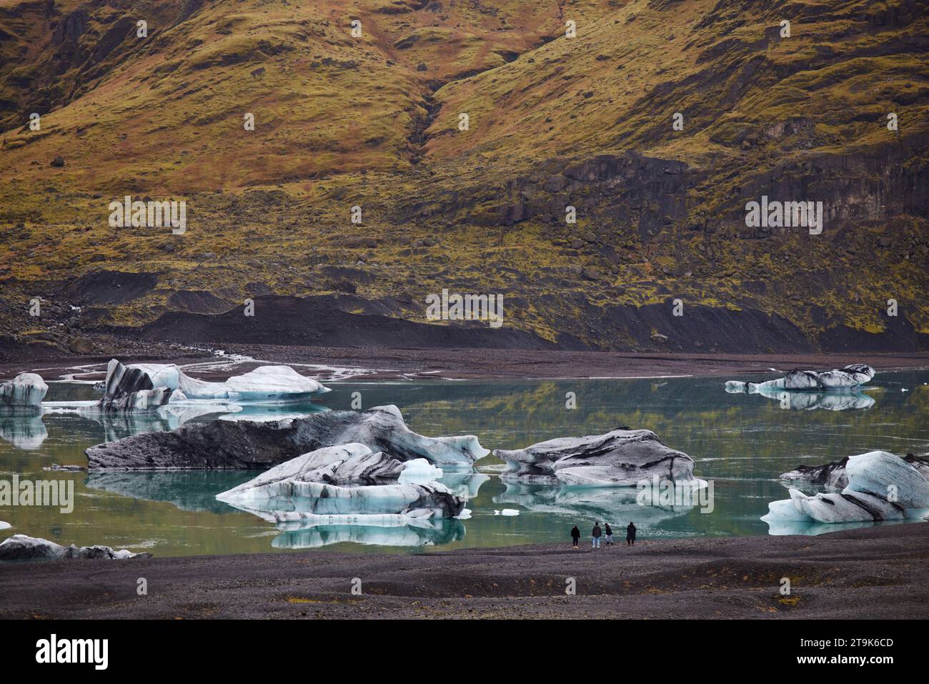 Ghiacciaio islandese Sólheimajökulll tra i vulcani Katla e Eyjafjallajökull. Parte del più grande ghiacciaio del Mýrdalsjökull Foto Stock