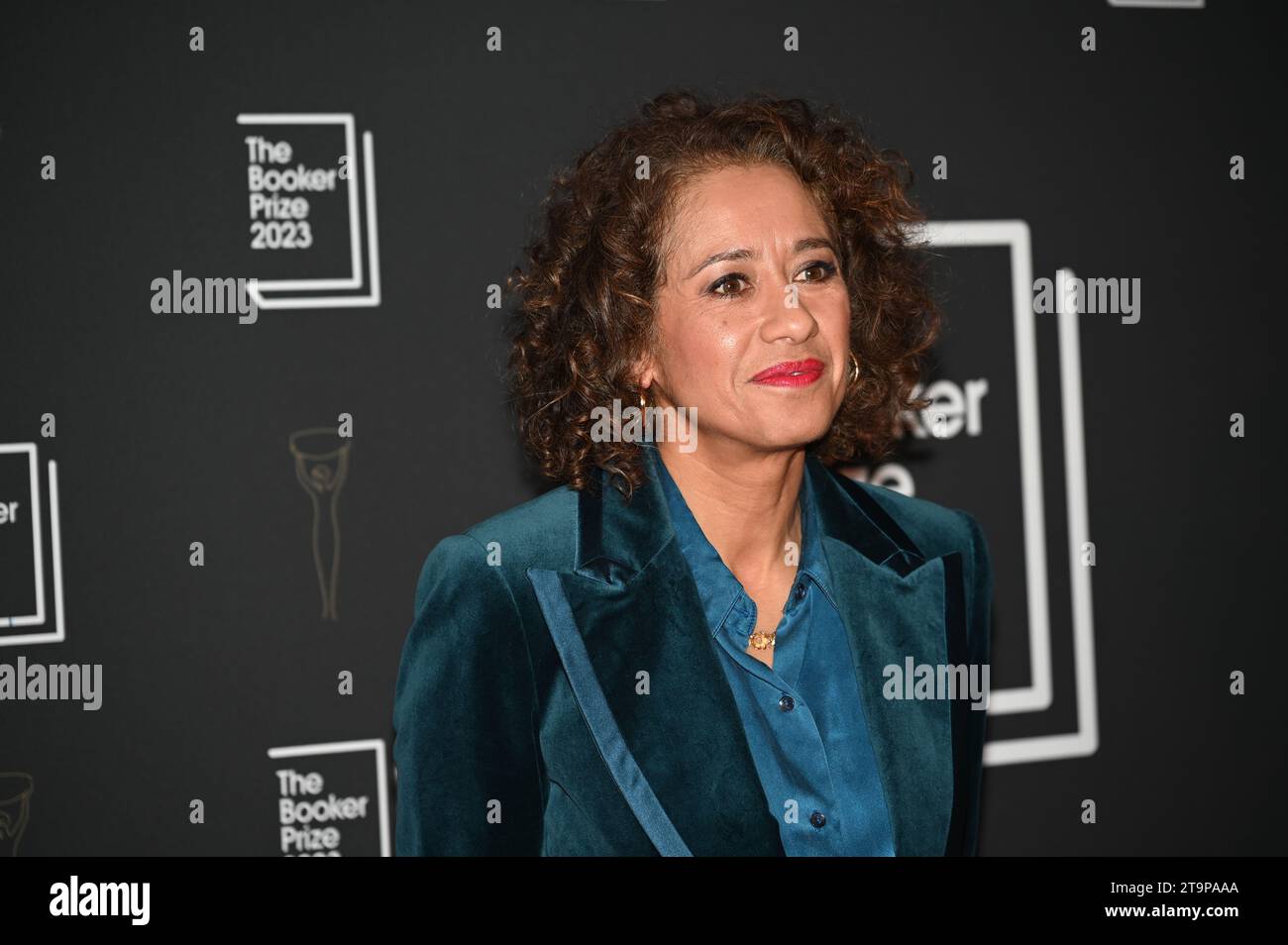 Londra, Regno Unito. 26 novembre 2023. Samira Ahmed partecipa alla cerimonia di premiazione del Booker Prize 2023 all'Old Billingsgate, Londra, Regno Unito. Credito: Vedere li/Picture Capital/Alamy Live News Foto Stock