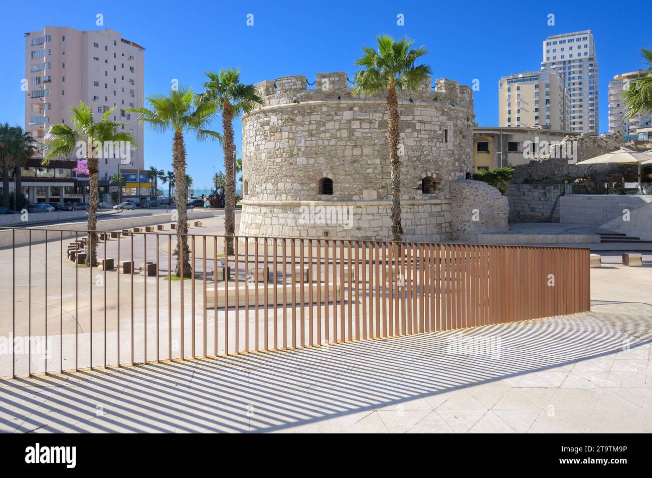 La cosiddetta Torre Veneziana di Durazzo in una soleggiata giornata estiva - l'Albania Foto Stock