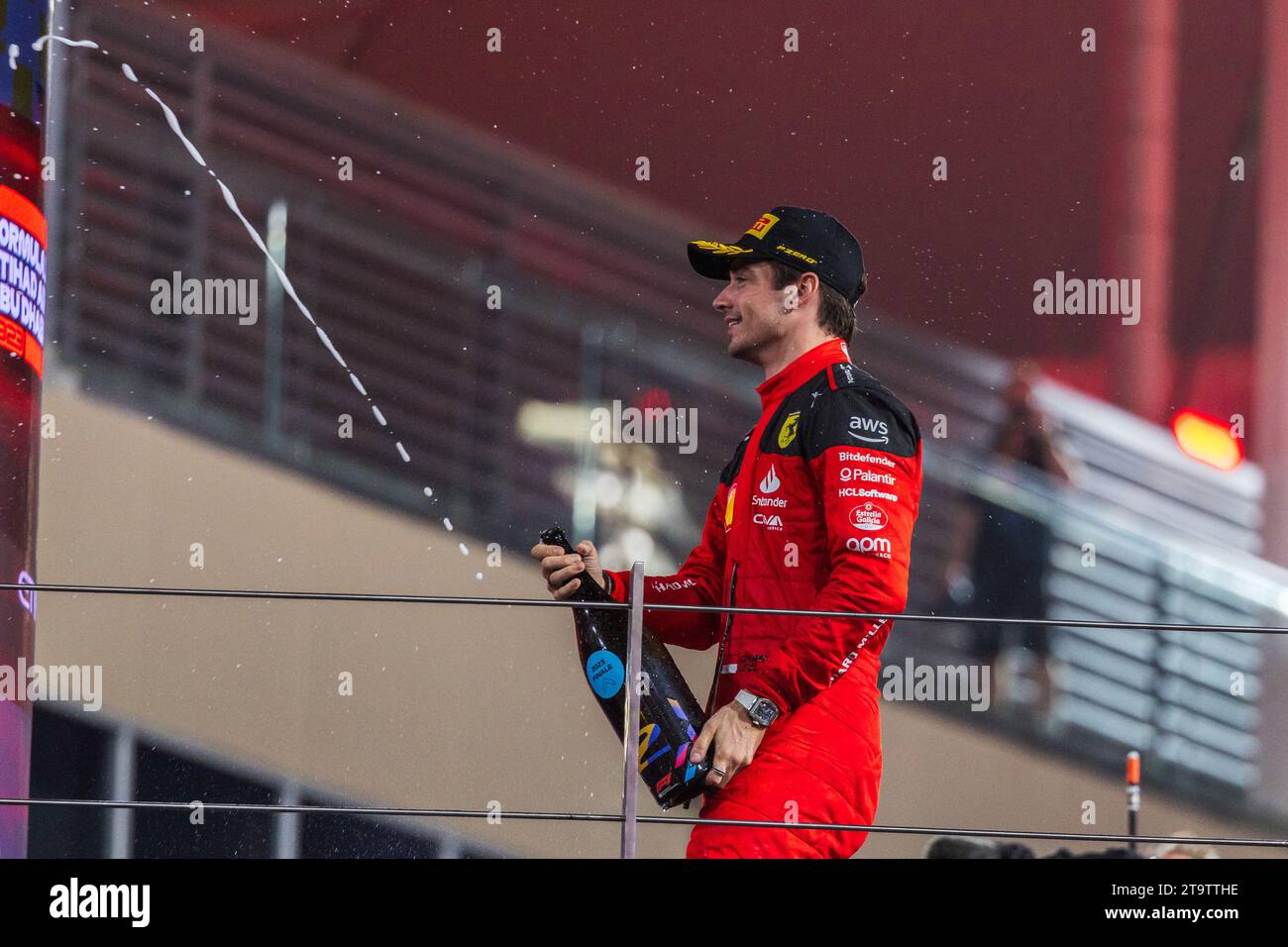 Yas Marina Circuit, Abu Dhabi, Emirati Arabi Uniti, 26 novembre 2023; Charles Leclerc di Monaco e Scuderia Ferrari durante il Gran Premio di Formula uno di Abu Dhabi ( foto di Jay HIRANO / ATP Images ) (HIRANO Jay / ATP / SPP) Foto Stock