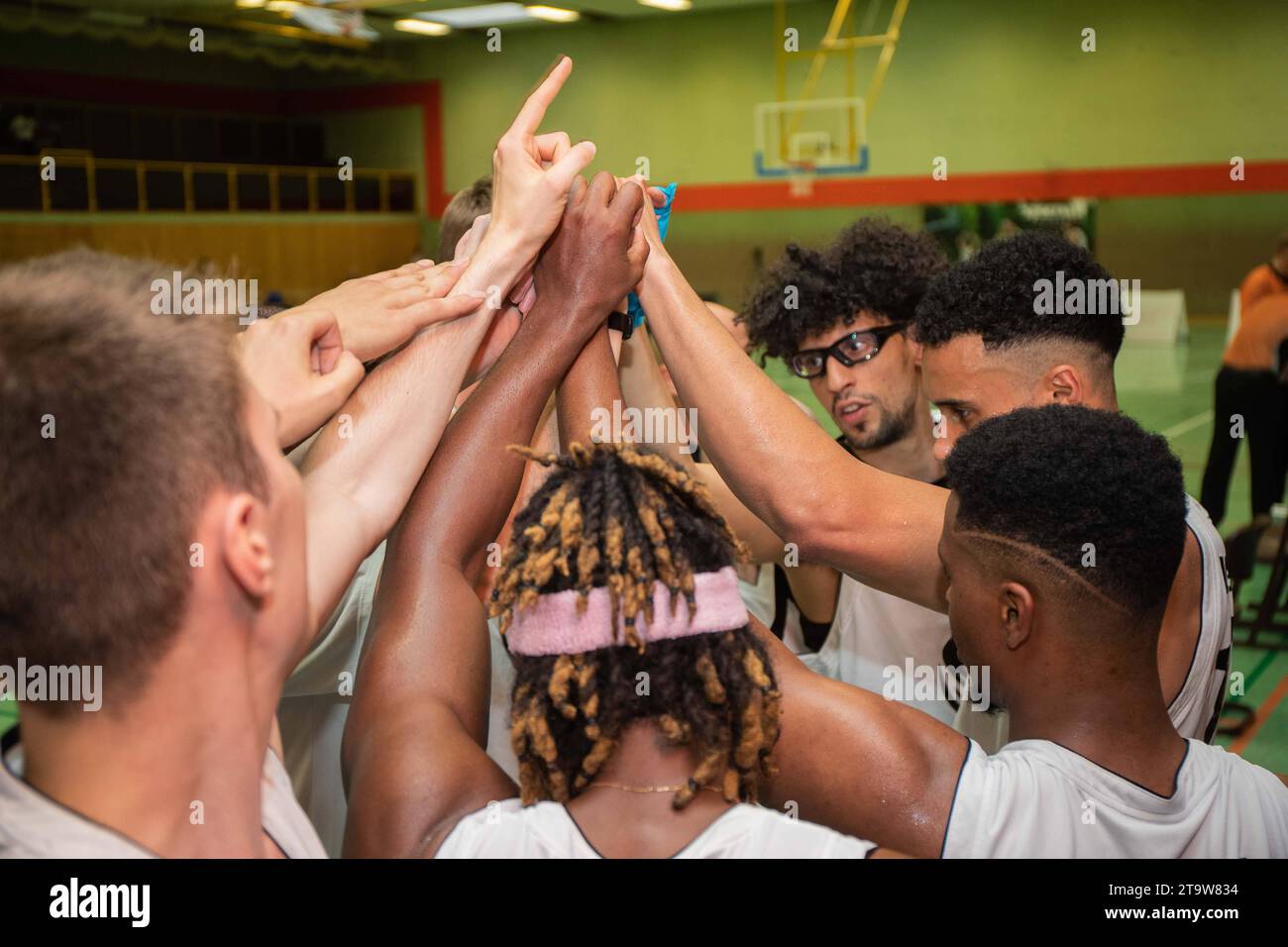 Basket-Aufstiegsspiel VfL Bensheim vs Nieder-Olm Bensheim, LSP, Bensheim, Basketball-Aufstiegsspiel VfL Bensheim vs Nieder-Olm 20.06.2021 / foto: Thorsten Gutschalk *** Match di promozione Basket VfL Bensheim vs Nieder Olm Bensheim, LSP, Bensheim, Bensheim, Bensheim, Bensheim, Basketball Promotion Match 2021 vs Nieder Olm vs Foto Stock