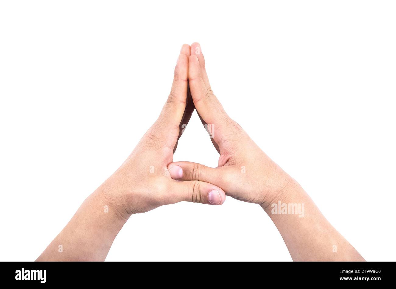 le mani di un uomo si unirono per creare una casa su sfondo bianco, concetto di sogno domestico Foto Stock