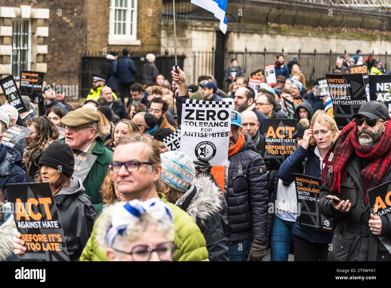 Zero Tolerance for antisemitism, March Against antisemitism, decine di migliaia di persone protestano contro un aumento dei crimini d'odio contro gli ebrei, Londra, Regno Unito, Foto Stock