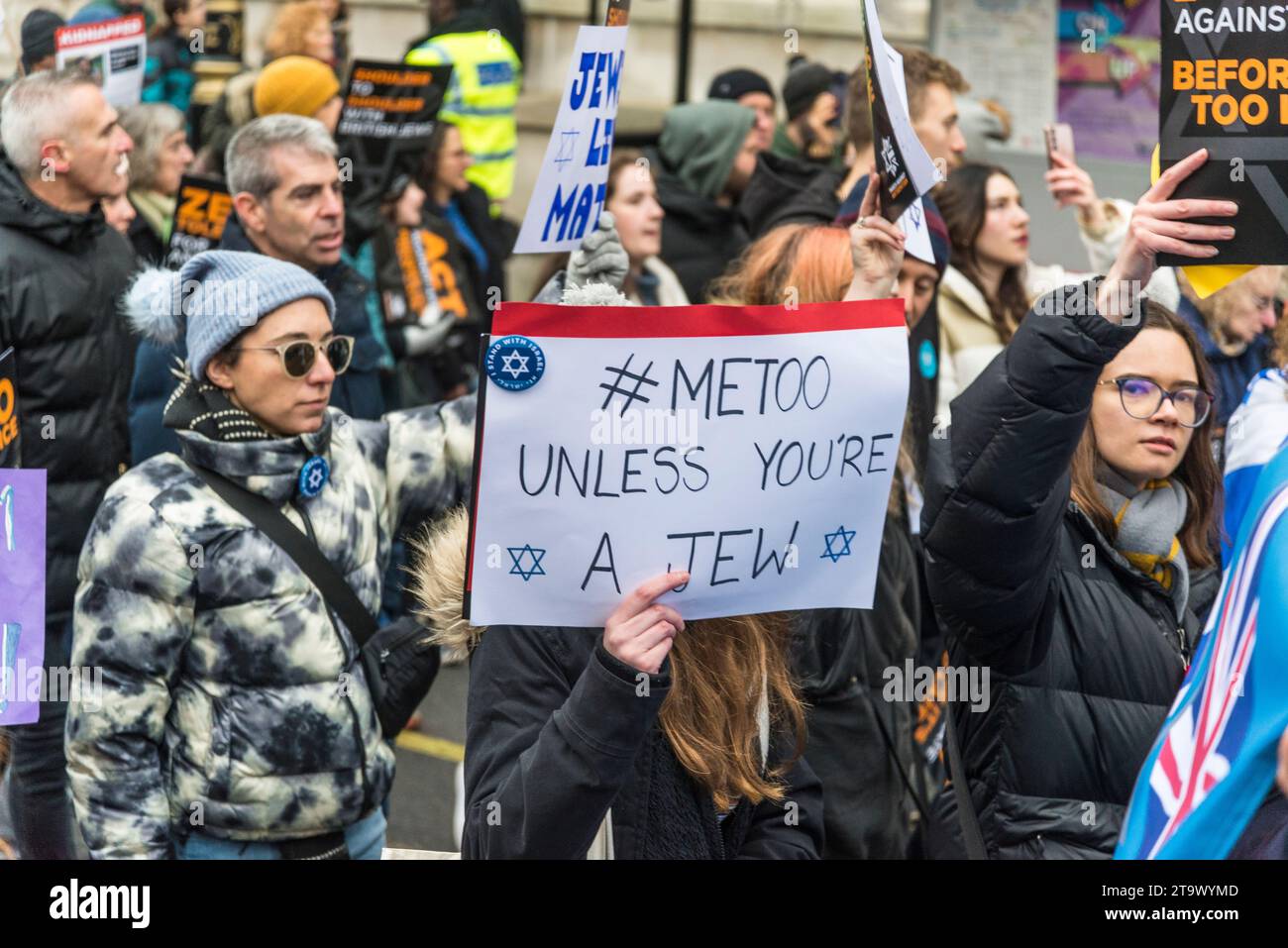 # Anche io a meno che tu non sia un cartello ebreo, marcia contro l'antisemitismo, decine di migliaia di persone protestano contro l'aumento dei crimini d'odio contro gli ebrei, Londra Foto Stock