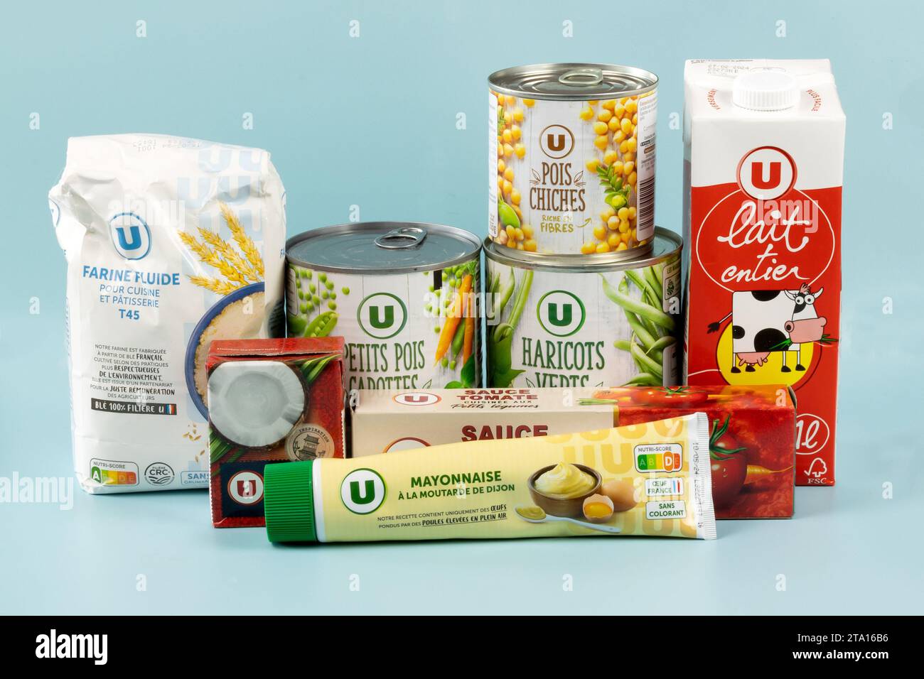 Vari prodotti alimentari della gamma Private Label di supermercati con marchio U Foto Stock