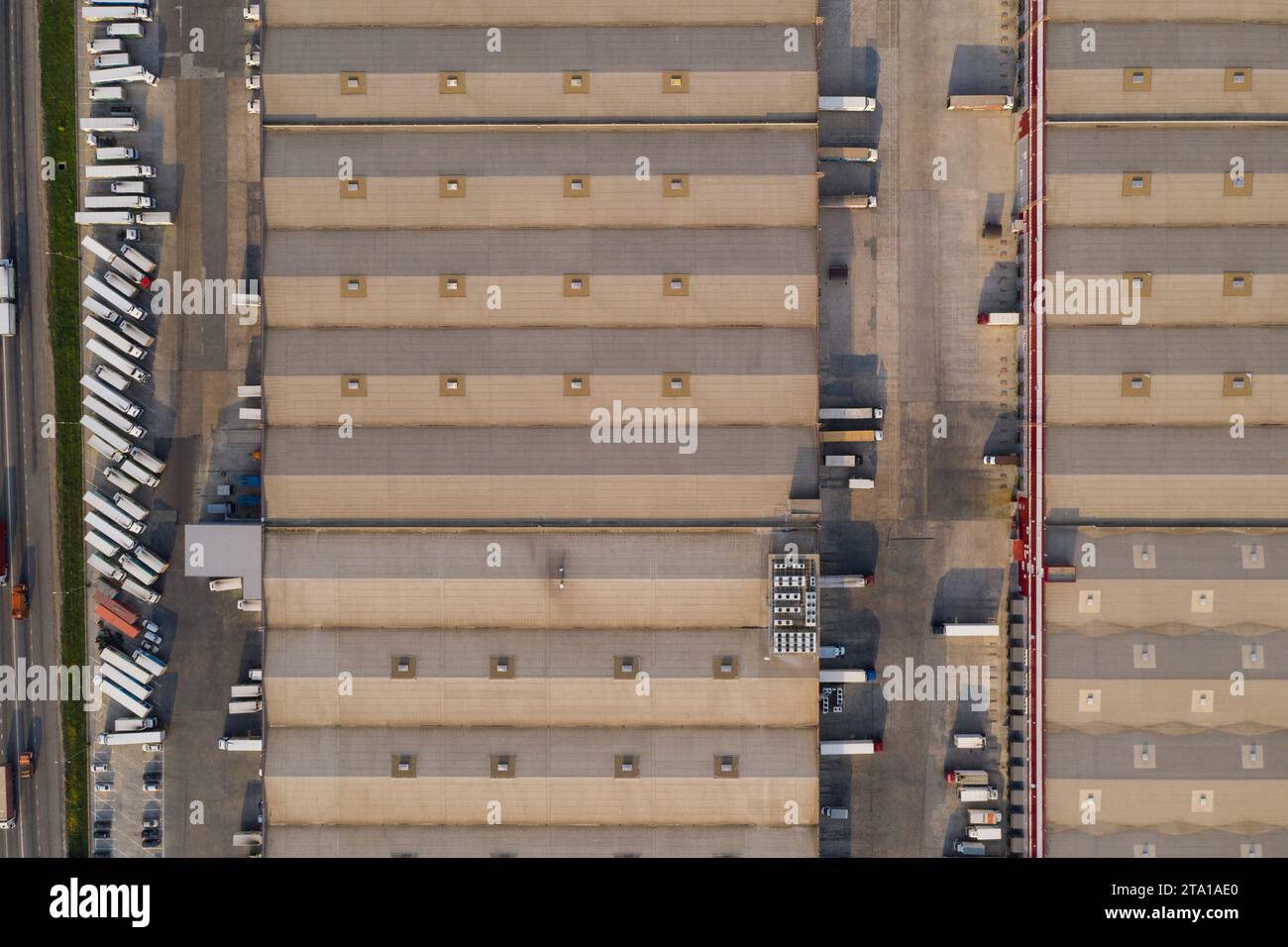 Vista aerea del gigantesco centro logistico. Foto Stock