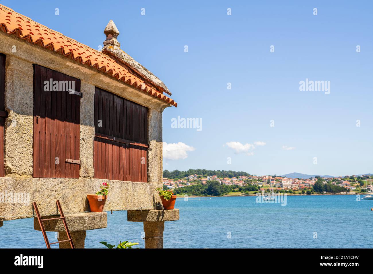 Vecchio granaio Combarro, Spagna, Galizia, Europa Foto Stock