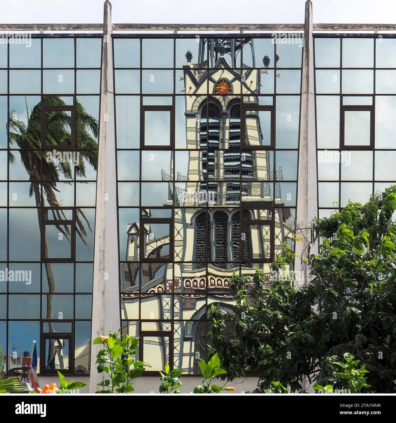 Fort de France, centre ville, Eglise St Louis inauguré le 2 juillet 1895 par Monseigneur Carméné , Rue Victor Schoelcher , Martinica, Antille Foto Stock