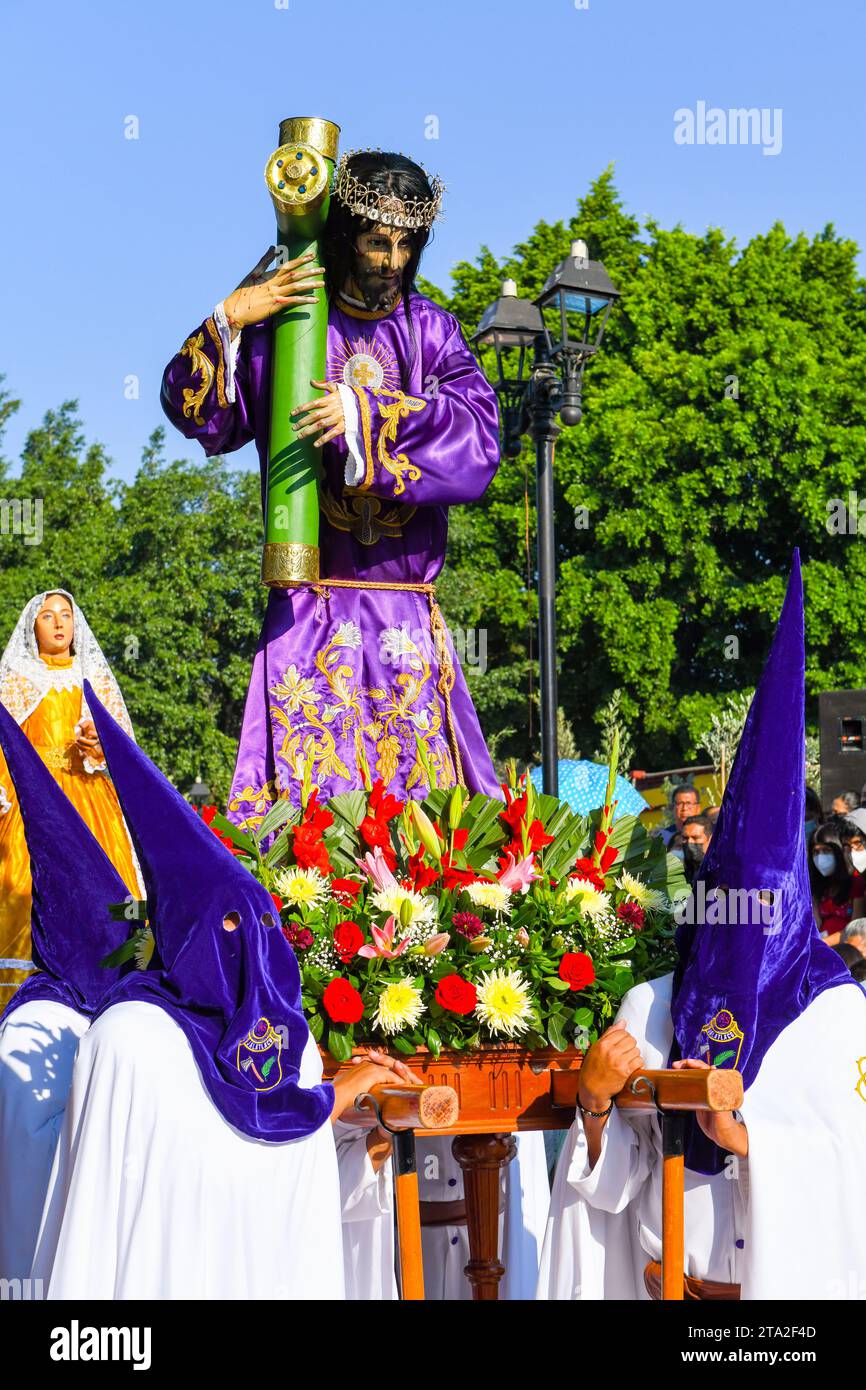 Venerdì Santo, Morning Silent processione, città di Oaxaca, Messico Foto Stock