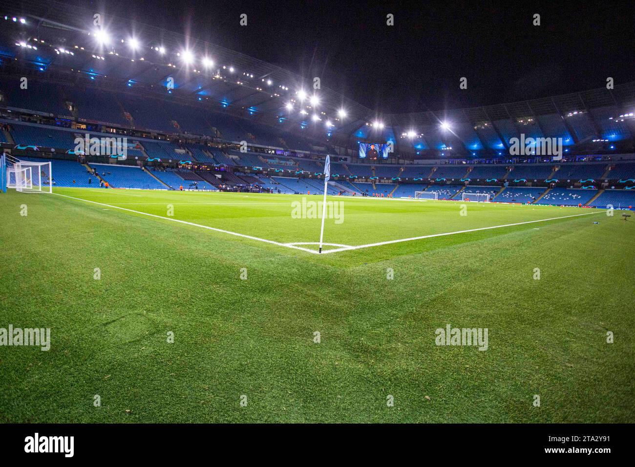 Vista generale dell'Etihad Stadium durante la partita di UEFA Champions League, gruppo G tra Manchester City e RB Leipzig all'Etihad Stadium di Manchester martedì 28 novembre 2023. (Foto: Mike Morese | mi News) crediti: MI News & Sport /Alamy Live News Foto Stock