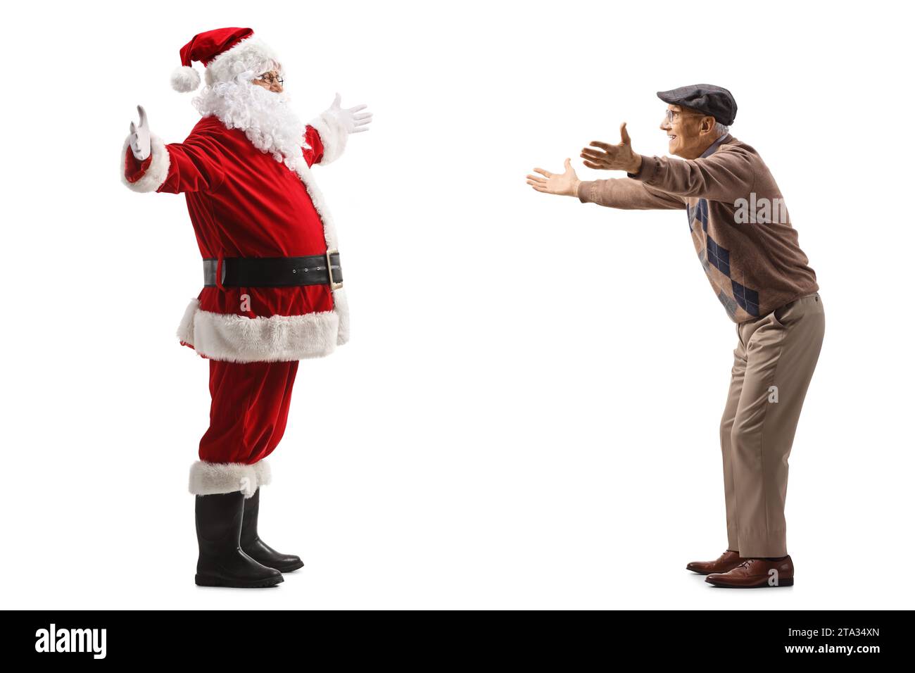 Pensionato felice ed eccitato in attesa di Babbo Natale isolato su sfondo bianco Foto Stock