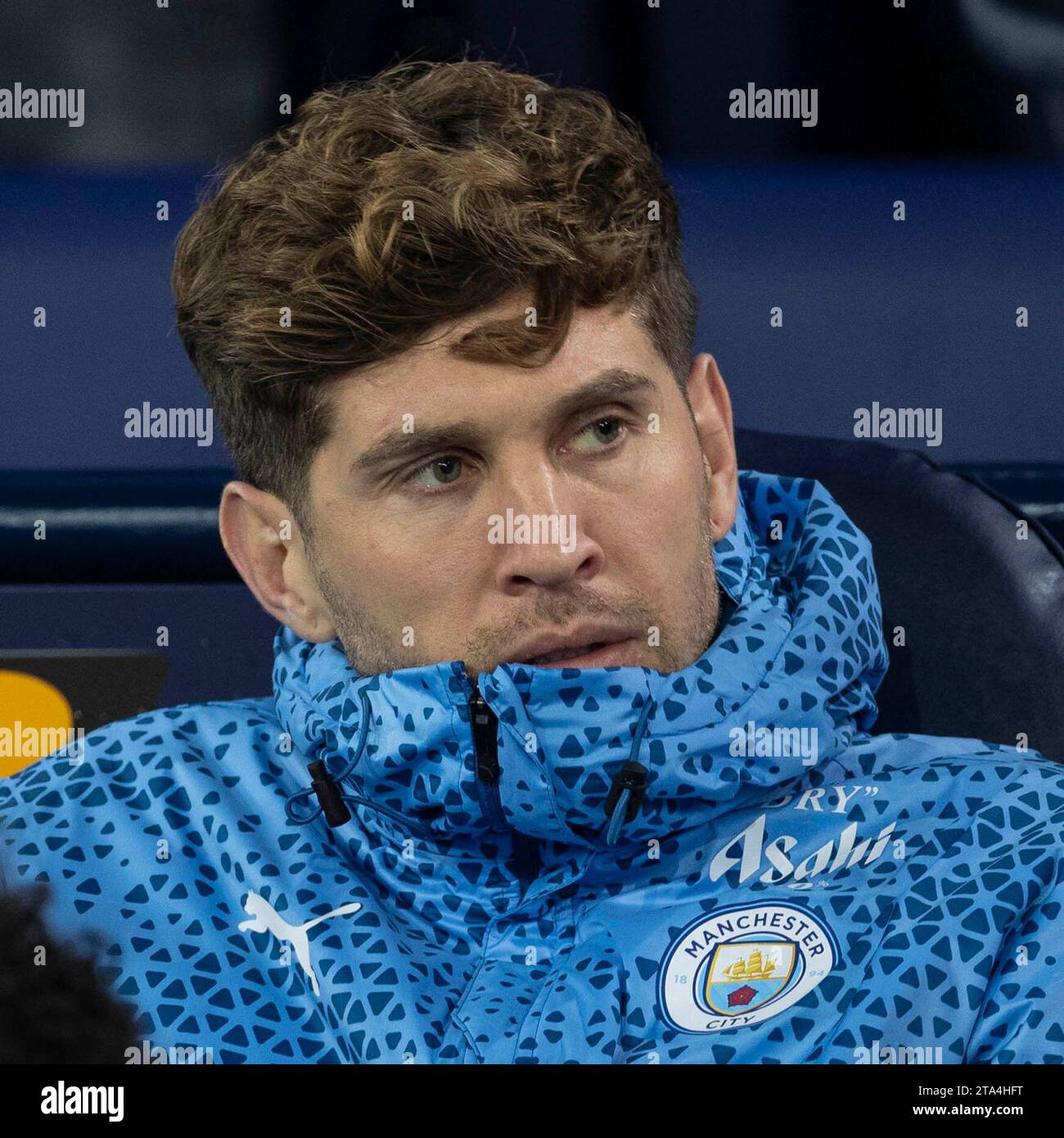 John Stones #5 di Manchester City durante la partita di UEFA Champions League, gruppo G tra Manchester City e RB Leipzig all'Etihad Stadium di Manchester martedì 28 novembre 2023. (Foto: Mike Morese | mi News) crediti: MI News & Sport /Alamy Live News Foto Stock