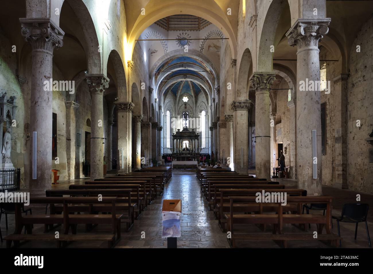 Massa Marittima, Italia - 11 settembre 2022: Interno della cattedrale di San Cerbonio a massa Marittima. Italia Foto Stock