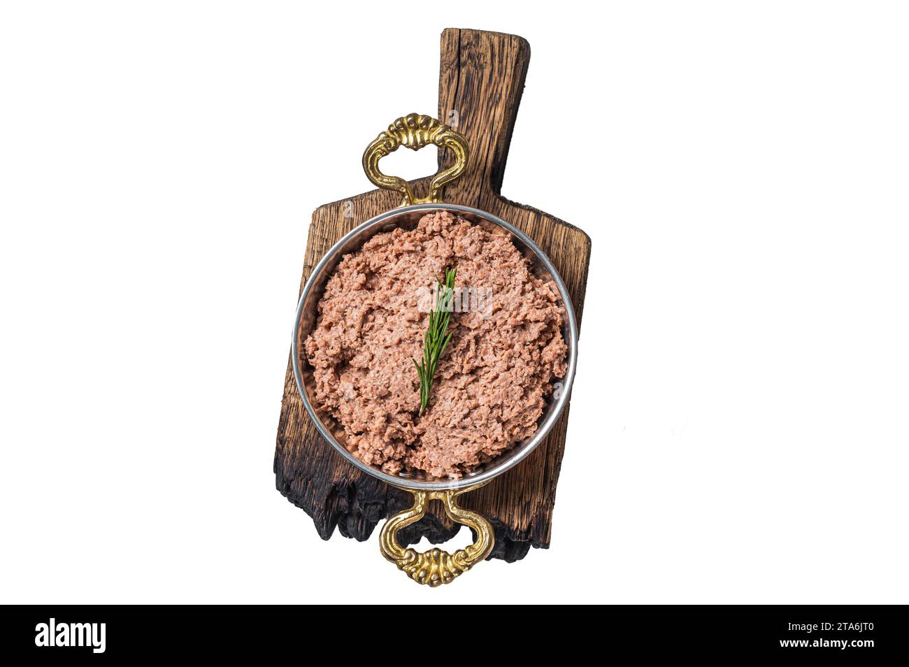 Carne macinata vegan cruda, carne cruda a base di piante con timo in padella. Isolata, sfondo bianco Foto Stock