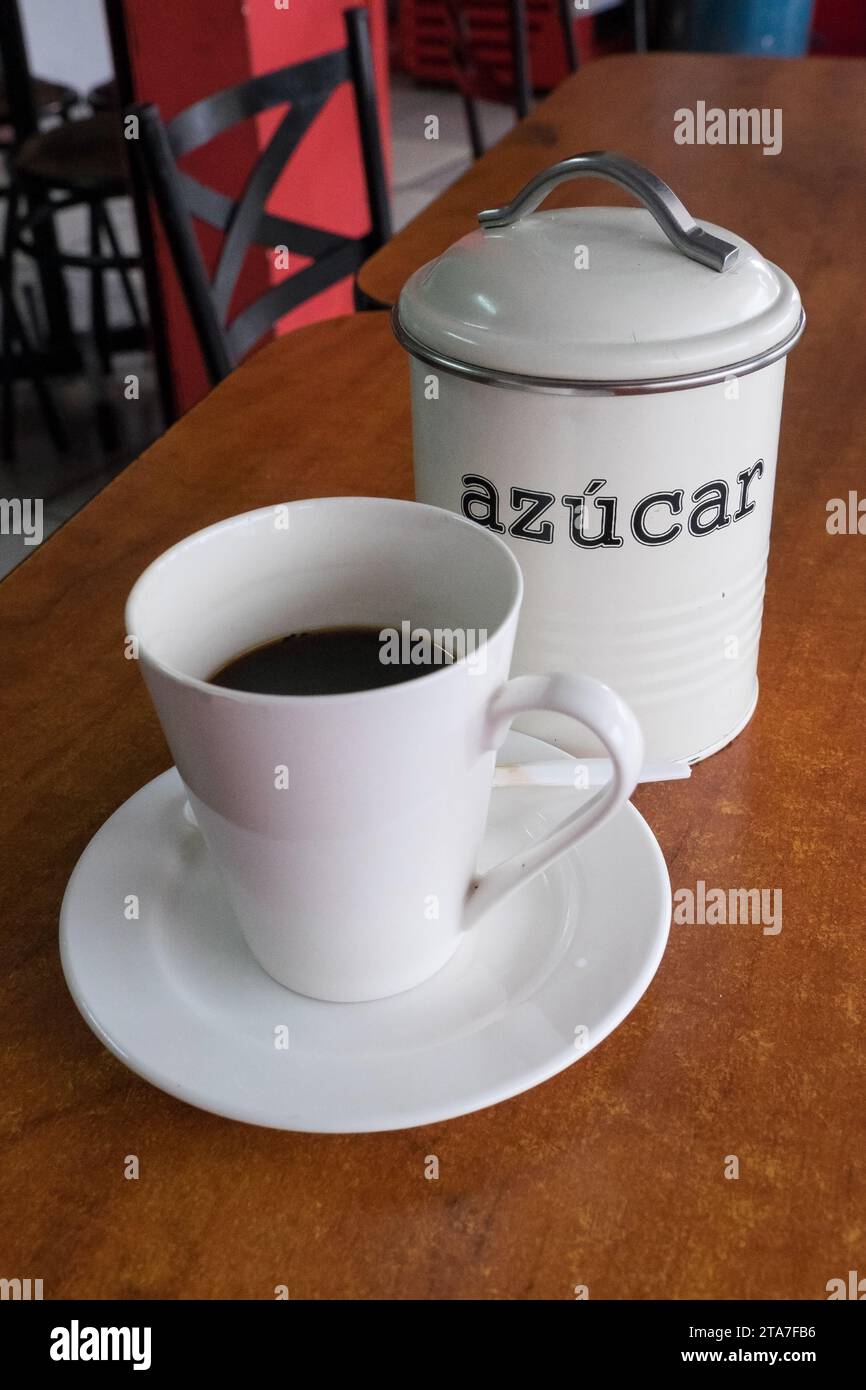 Tazza di caffè in un ristorante in Costa Rica Foto Stock