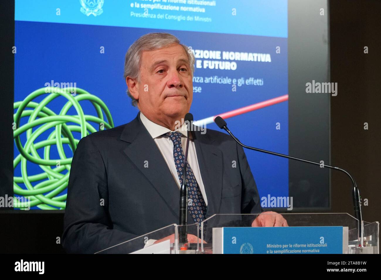 News - la semplificazione normativa tra presente e futuro, evento organizzato dal ministro per le riforme istituzionali e la semplificazione normativa, Maria Elisabetta Alberti Casellati Antonio Tajani, vicepresidente del Consiglio dei ministri e ministro degli Esteri durante la semplificazione normativa tra presente e futuro, evento organizzato dal ministro per le riforme istituzionali e la semplificazione normativa, Maria Elisabetta Alberti Casellati, News in Roma, Italia, novembre 29 2023 Roma Palazzo Wedekind Italia Copyright: xAlessandraxCarlix/xLiveMediax LPN 1146700 Foto Stock