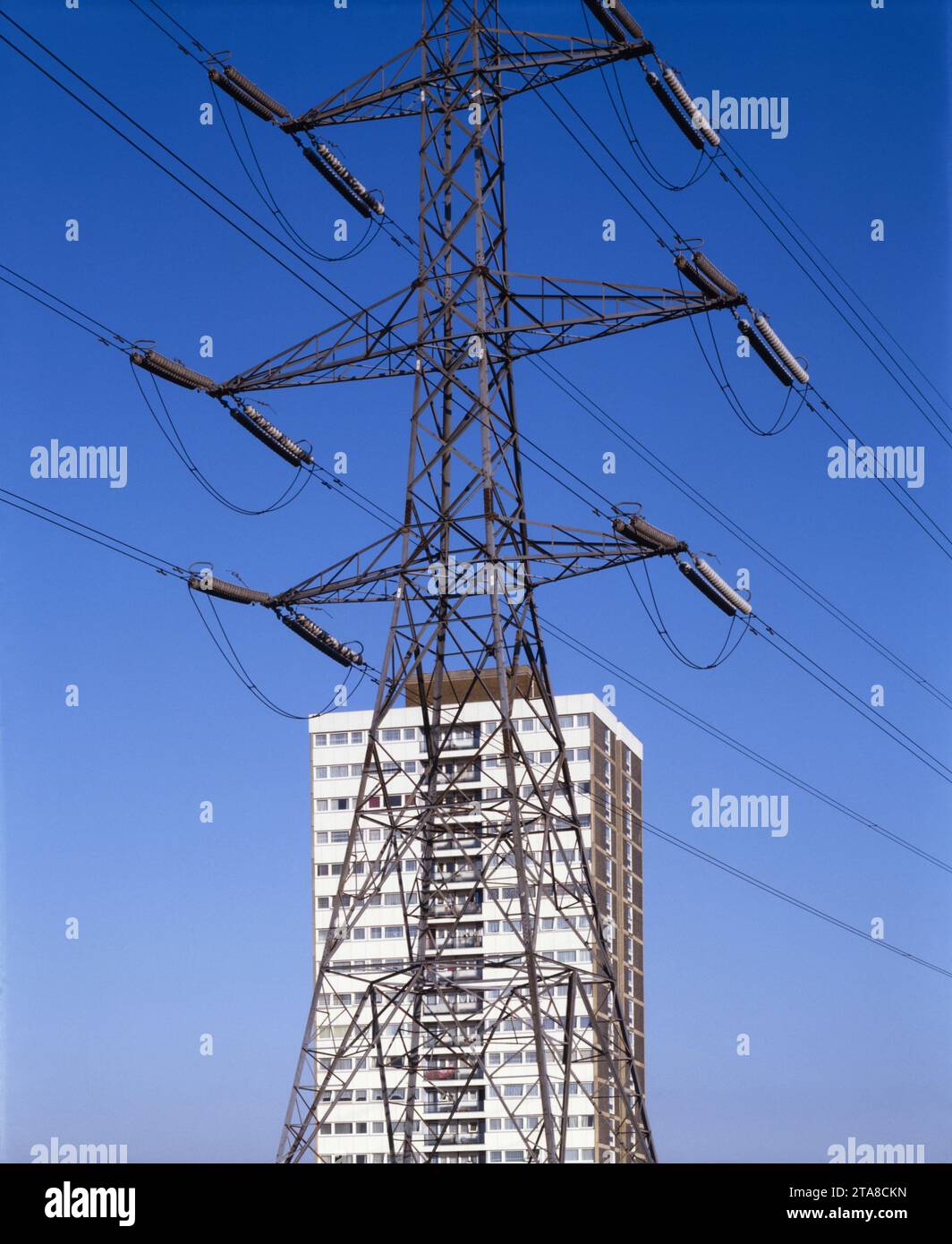 Pylon, Tower Block, Stratford, Newham, Londra, Inghilterra Foto Stock