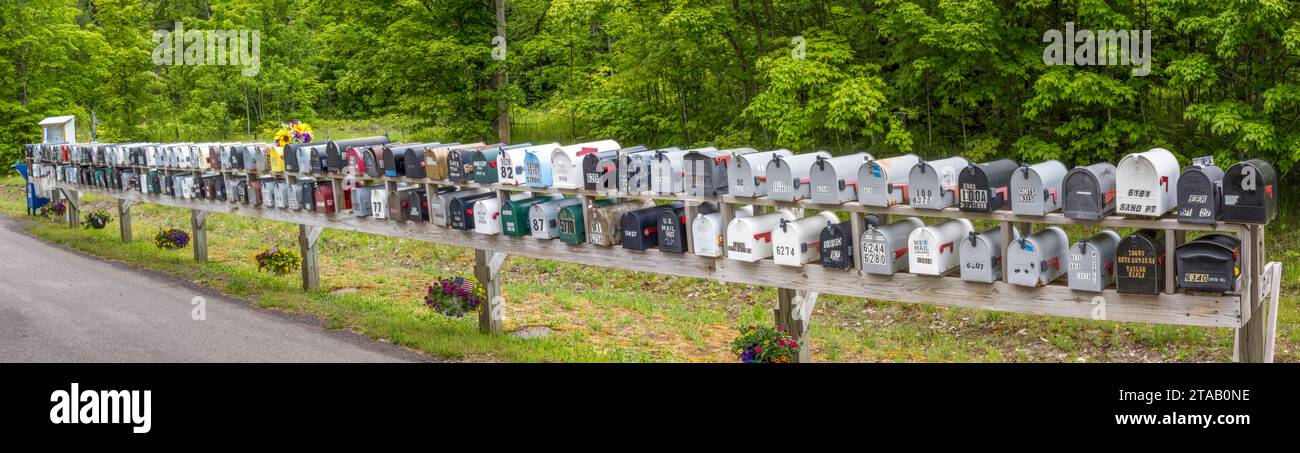 Cassette postali via strada, Michigan, Stati Uniti Foto Stock