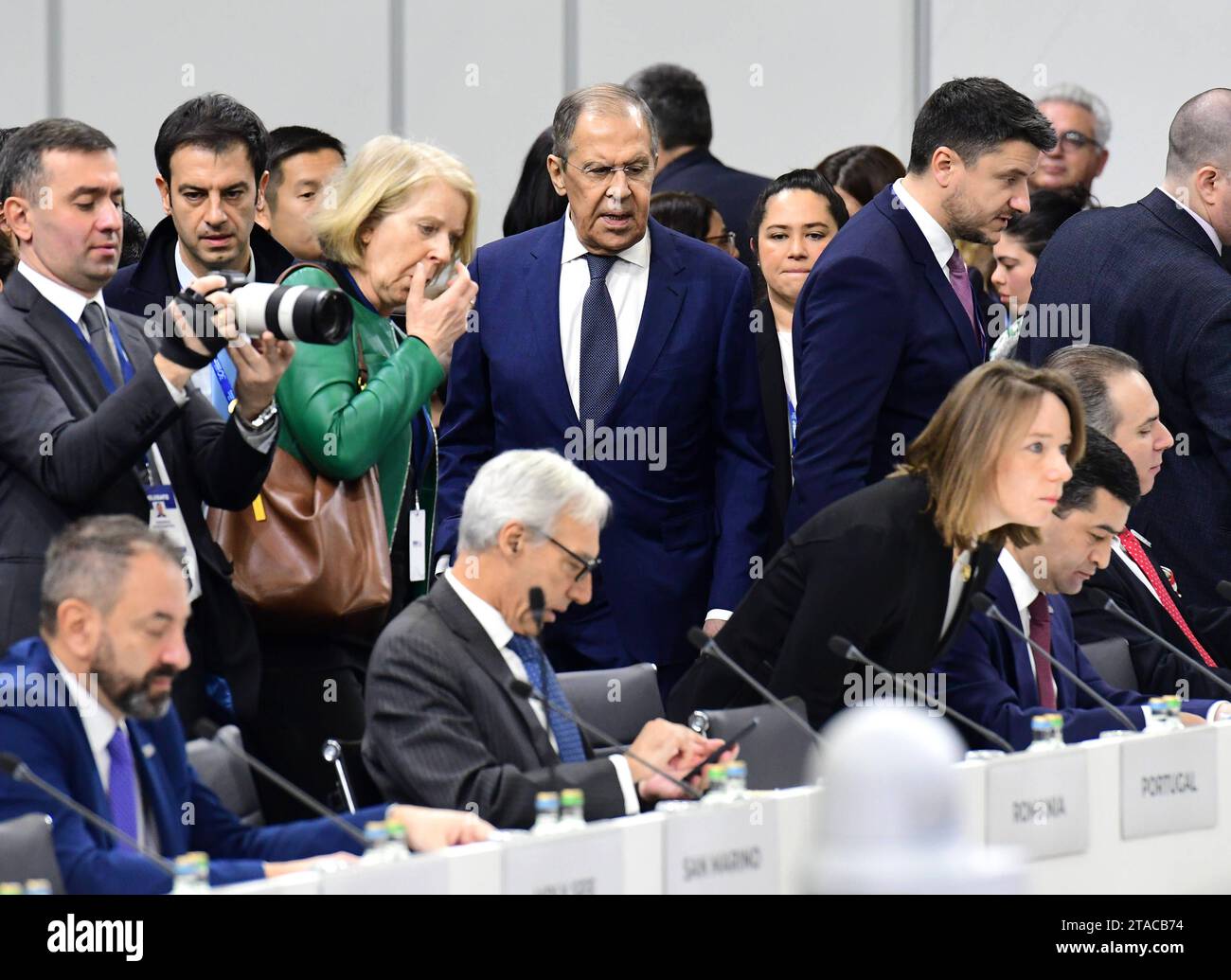 Ministro degli affari esteri russo Sergey Lavrov durante il consiglio ministeriale OSCE 30 a Skopje, Macedonia del Nord, novembre 30 2023. Credito: Imago/Alamy Live News Foto Stock