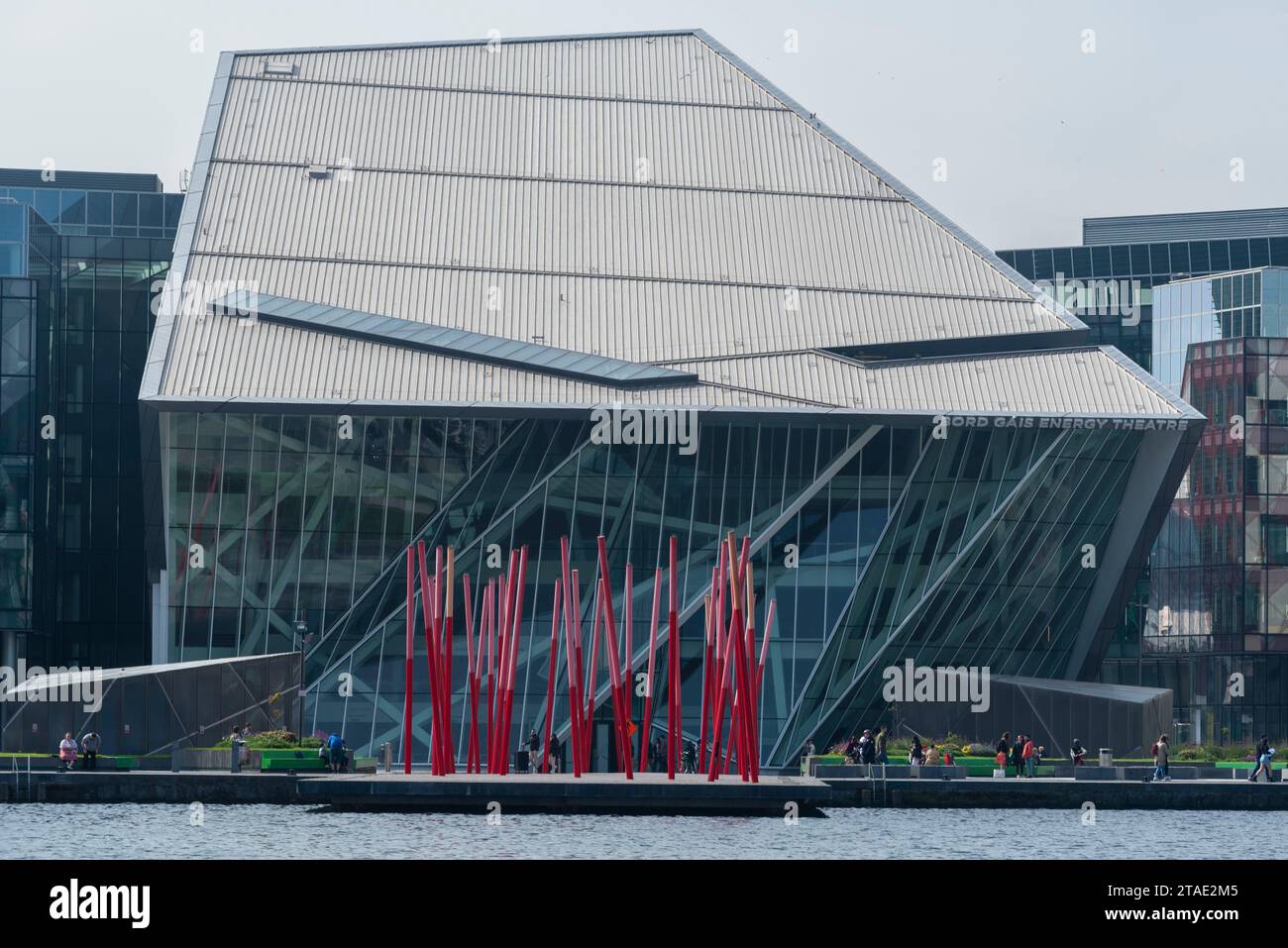 Repubblica d'Irlanda, Contea di Dublino, Dublino, Docklands District, Bord Gais Energy Theater e Red Sticks Dublin Foto Stock