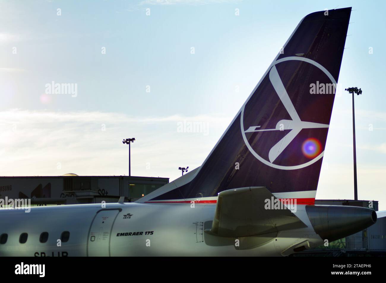 Varsavia Polonia. 6 giugno 2018. L'aereo all'aeroporto dopo l'atterraggio. Si trova all'aeroporto di Chopin. Foto Stock