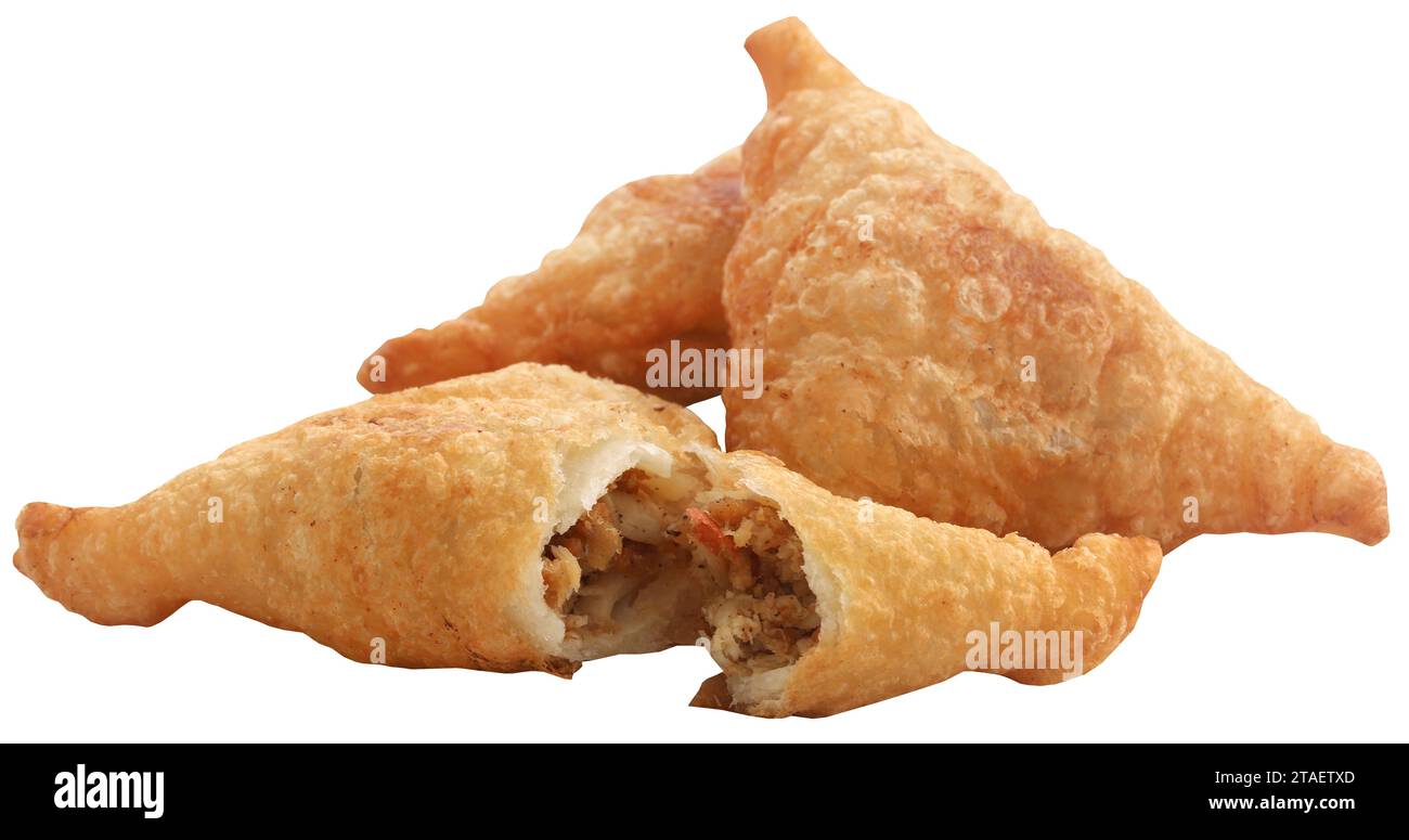 La tradizionale colazione indiana con frittura profonda Samosa era molto deliziosa Foto Stock