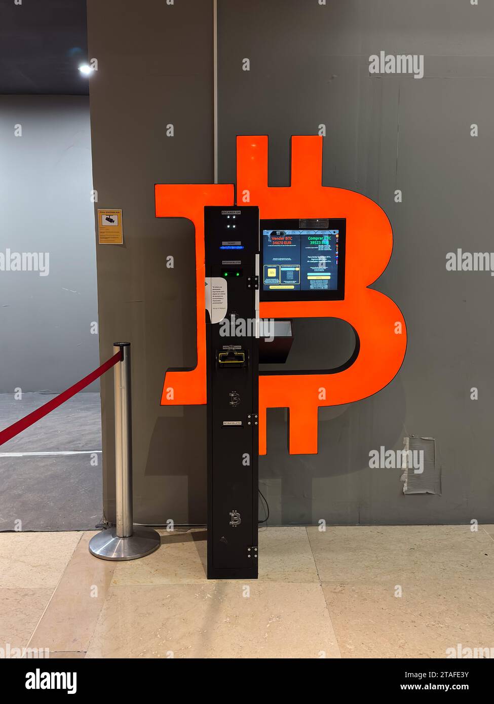 Bitcoin atm immagini e fotografie stock ad alta risoluzione - Alamy