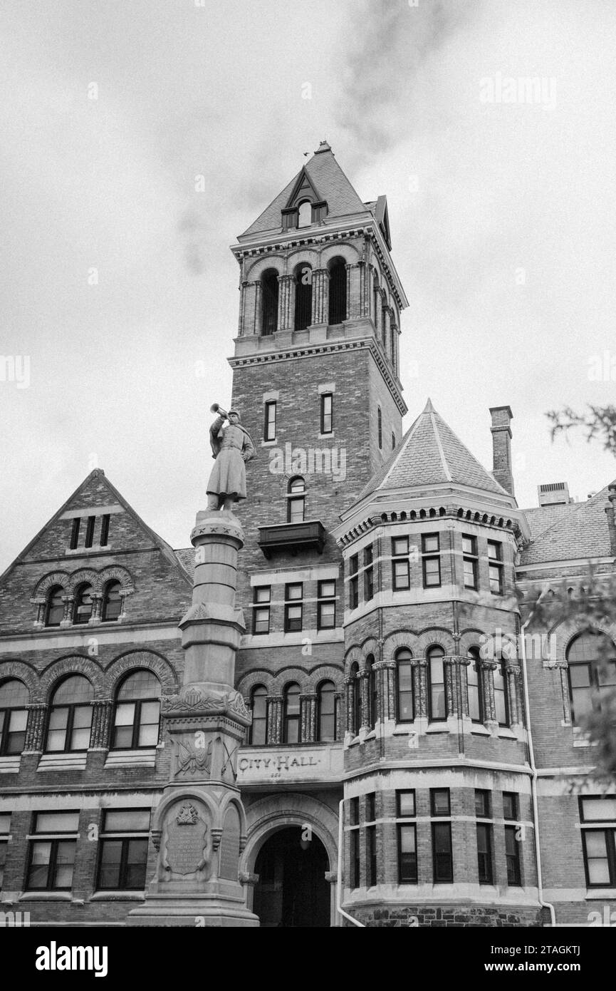 Una vista panoramica dello storico municipio di Williamsport, con il suo caratteristico stile architettonico Foto Stock